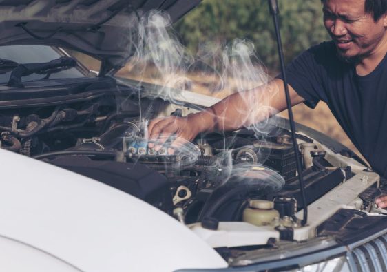 Comment prévenir la surchauffe du moteur avec un entretien adéquat ?
