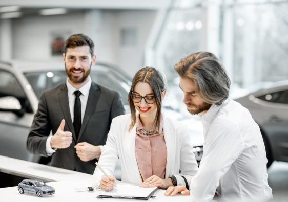 Comment négocier le meilleur prix pour une voiture neuve en concession ?